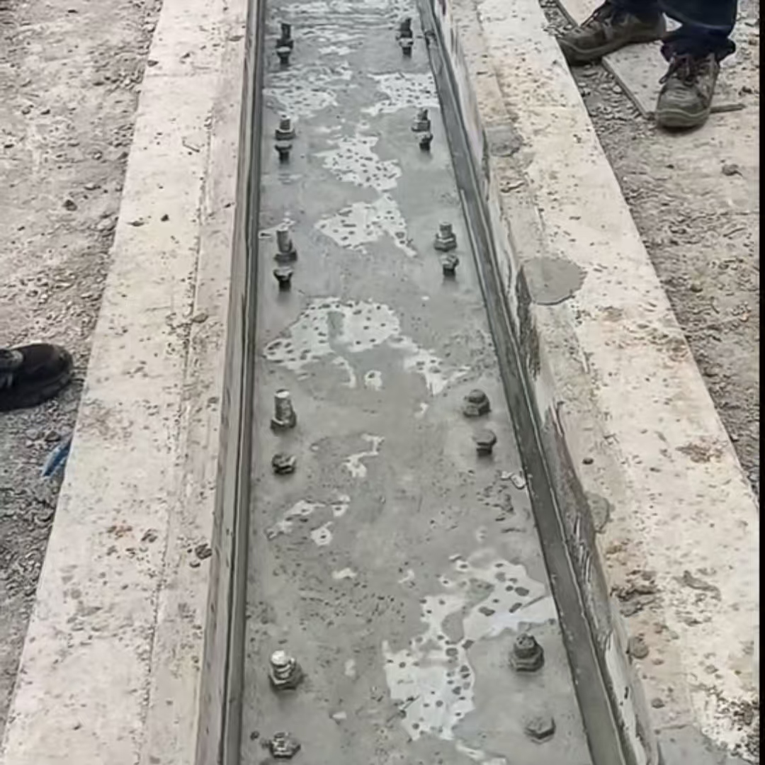 华龙环氧树脂轨道胶泥是什么？用在哪里？